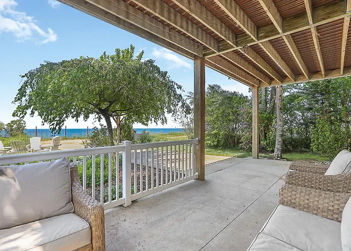 Beachfront Haven - Sunset Views - Hot Tub - Bbq - Family Friendly